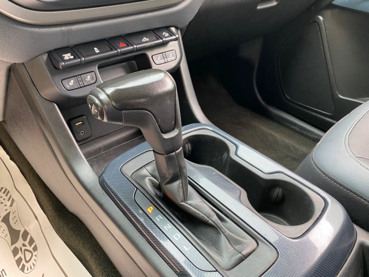 Used 2017 Chevrolet Colorado Z71 AWD/4WD image 60