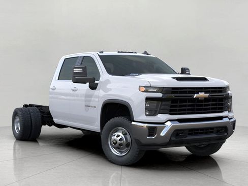 New 2026 Chevrolet Silverado 3500 W/T w/ WT Convenience Package AWD/4WD image 9