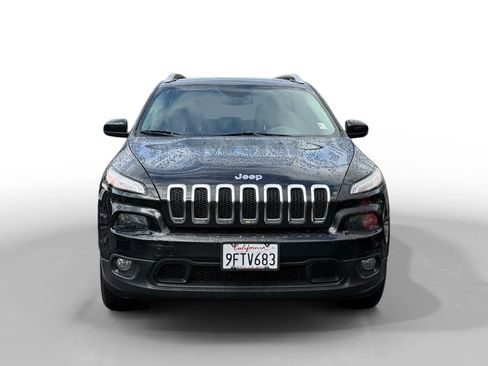 Used 2014 Jeep Cherokee Latitude w/ Comfort/Convenience Group image 8