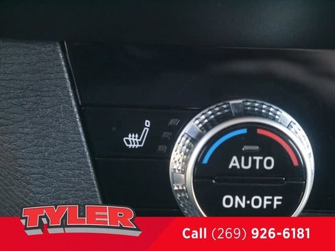 Used 2024 Mitsubishi Outlander SE AWD/4WD image 31
