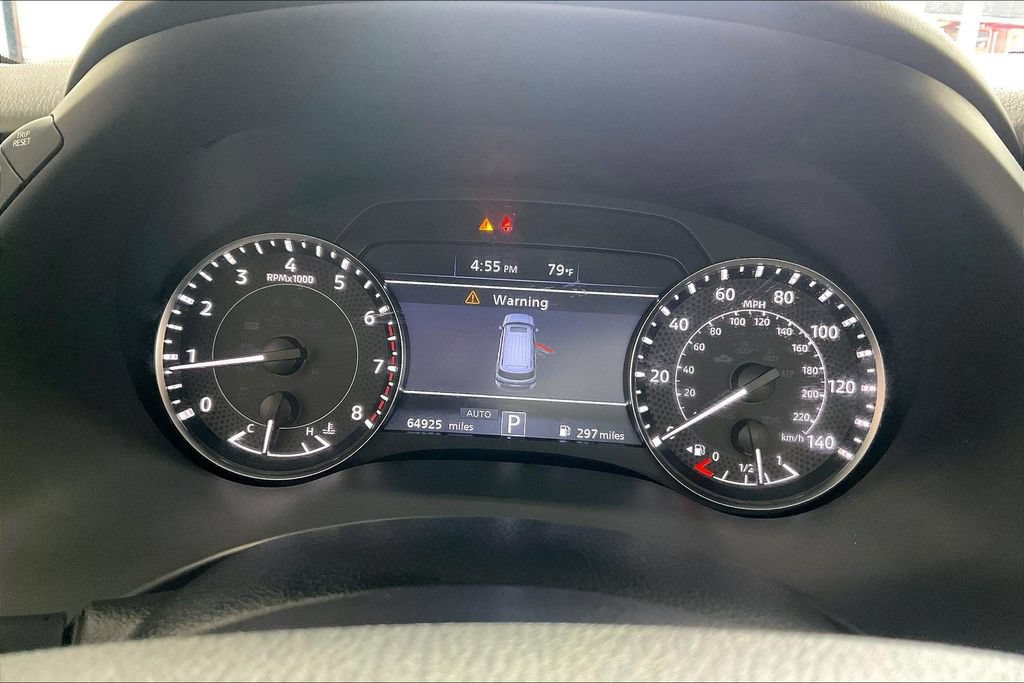 Used 2024 Nissan Armada SV AWD/4WD image 7
