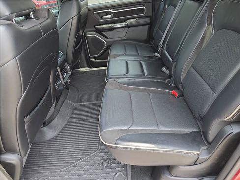 Used 2023 RAM 1500 Laramie AWD/4WD image 15