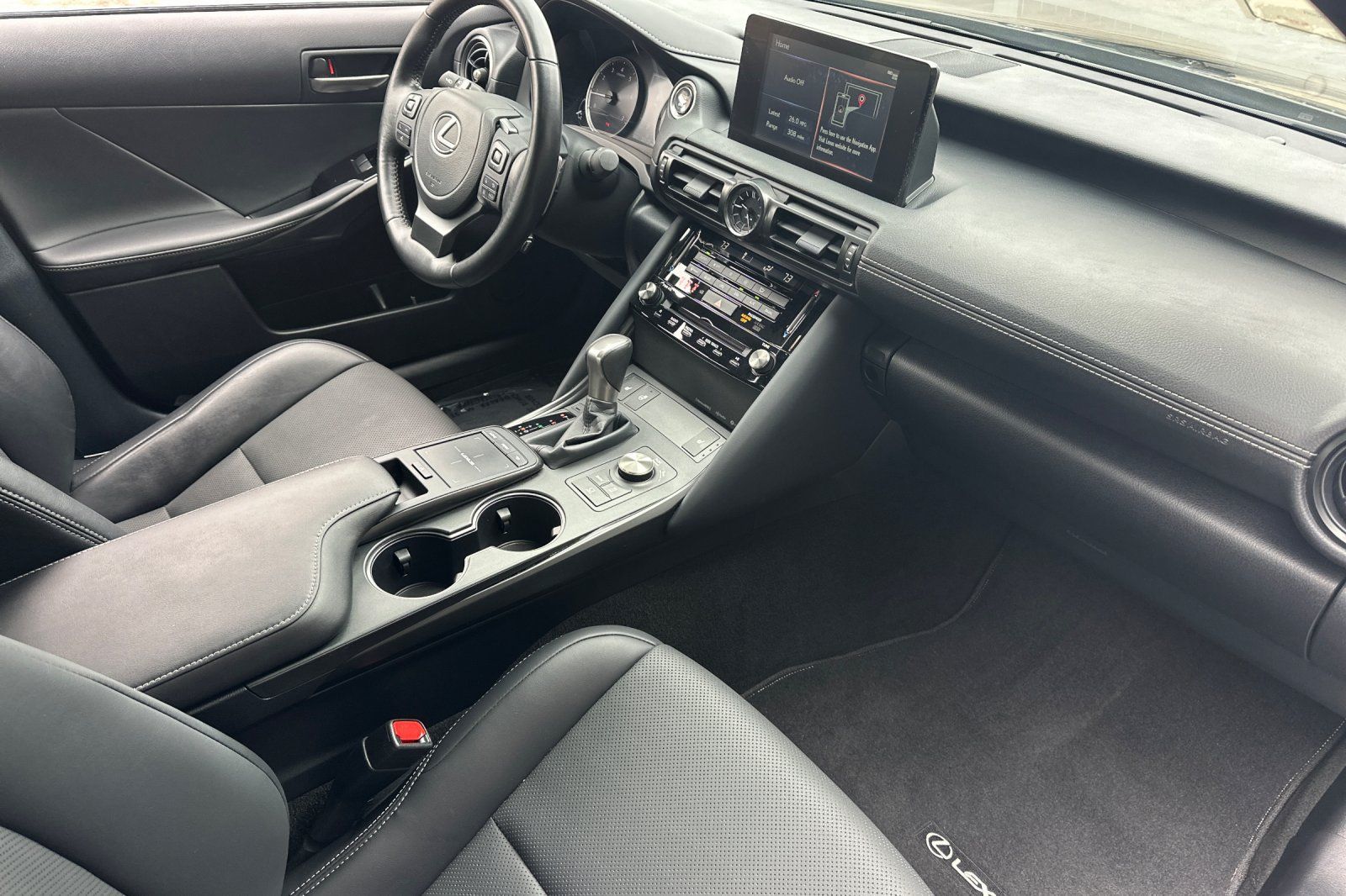 Used 2025 Lexus IS 300 F Sport w/ Accessory Package RWD image 33