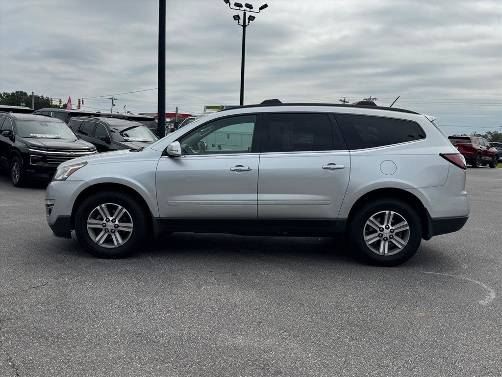 Used 2015 Chevrolet Traverse LT FWD image 6