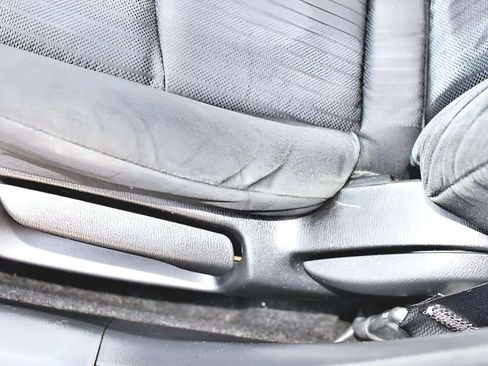 Used 2016 MAZDA MAZDA3 i Sport image 8