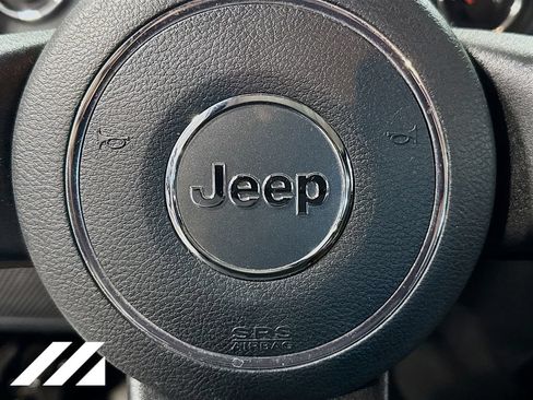 Used 2016 Jeep Wrangler Sport w/ Quick Order Package 24S AWD/4WD image 32