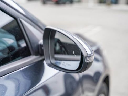 Certified 2022 Kia Forte LXS w/ LXS Technology Package image 9