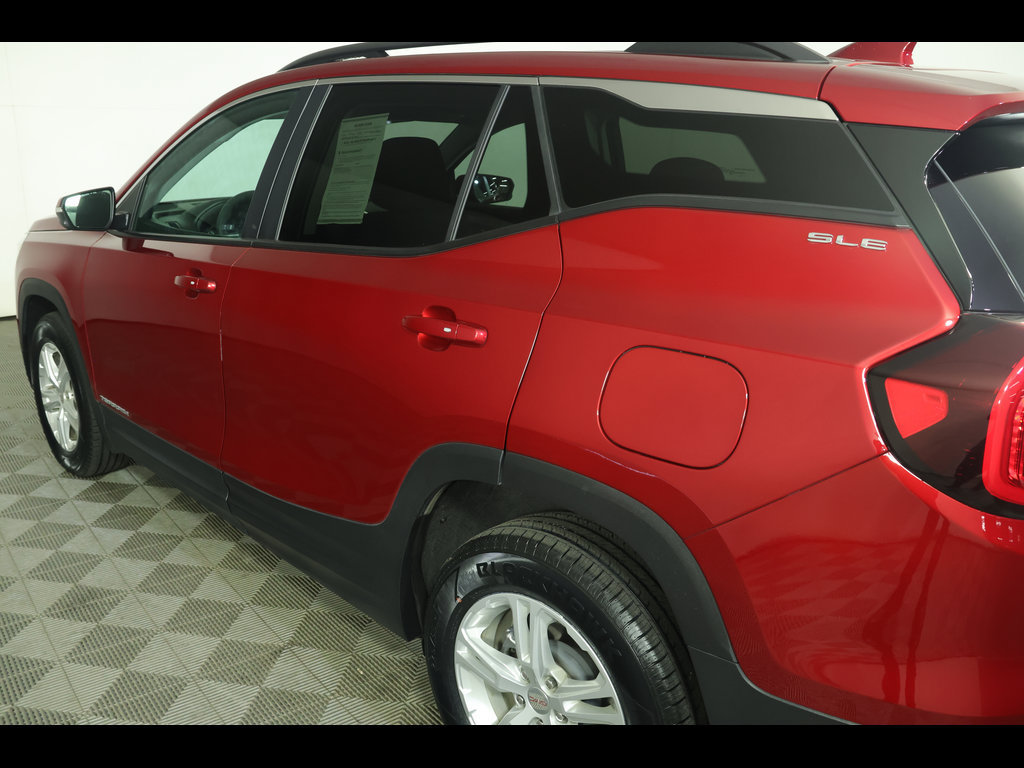 Used 2023 GMC Terrain SLE w/ Driver Convenience Package AWD/4WD image 18