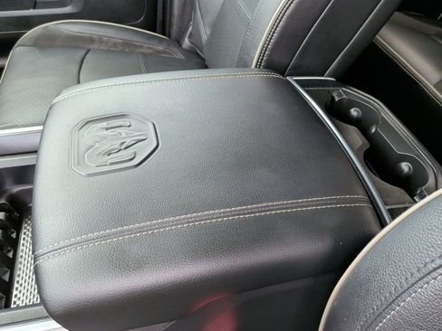 Used 2024 RAM 2500 Laramie w/ Night Edition AWD/4WD image 33