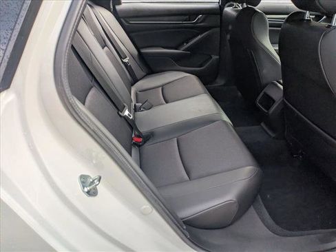 Used 2022 Honda Accord Sport image 17