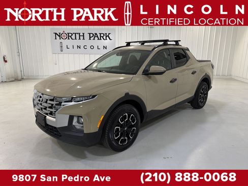 Used 2023 Hyundai Santa Cruz SEL w/ Activity Package image 1