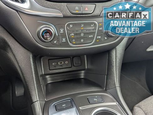 Certified 2024 Chevrolet Equinox LT AWD/4WD image 8