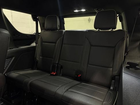 Used 2025 Chevrolet Tahoe Premier AWD/4WD image 33