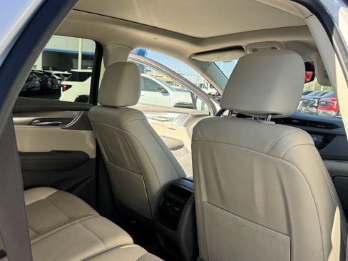 Used 2021 Cadillac XT5 Premium Luxury image 5