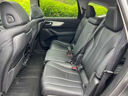 Used 2023 Acura MDX SH-AWD w/ Technology Package image 27