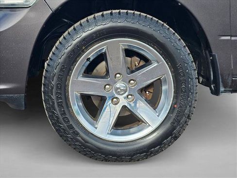 Used 2021 RAM 1500 Express w/ Wheel & Sound Group AWD/4WD image 28