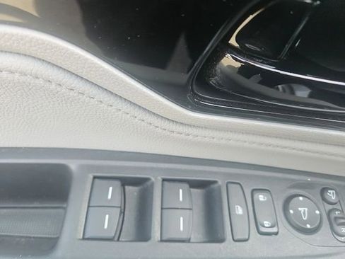 Used 2024 Honda Odyssey Elite image 11