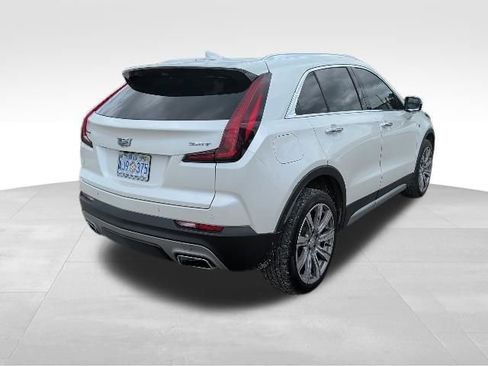 Used 2021 Cadillac XT4 Premium Luxury FWD image 5