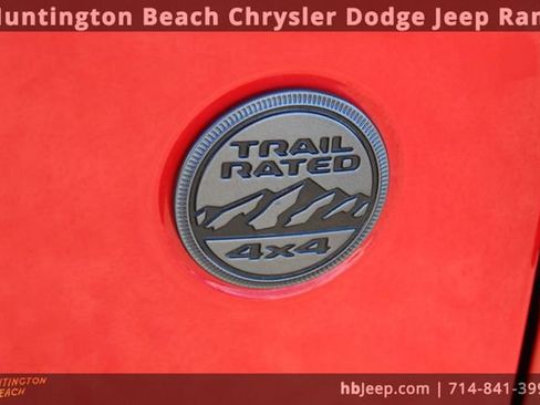 Used 2022 Jeep Wrangler Unlimited Sport image 9