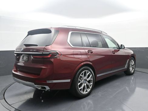Used 2026 BMW X7 xDrive40i AWD/4WD image 7