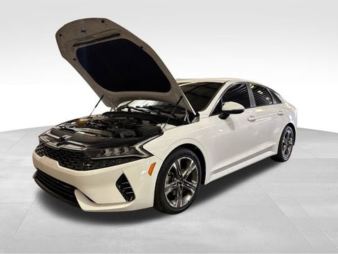 Used 2022 Kia K5 LXS image 8