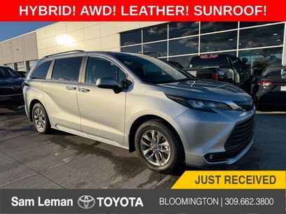 Used 2025 Toyota Sienna XLE