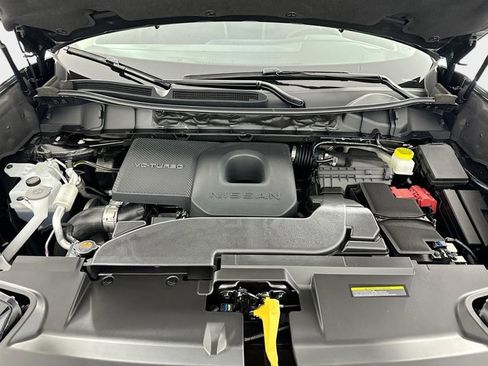 Certified 2025 Nissan Murano SV image 27