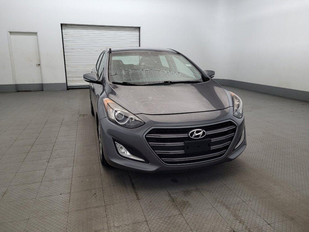 Used 2016 Hyundai Elantra GT w/ Option Group 02 FWD image 14