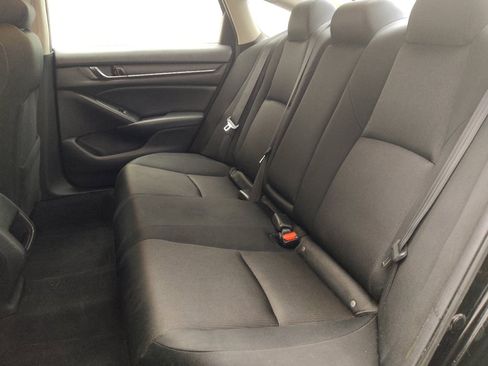 Used 2018 Honda Accord LX image 18