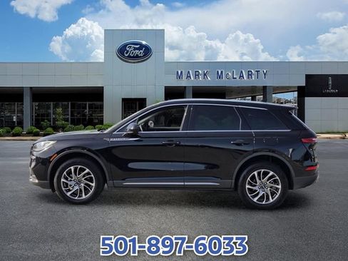Used 2022 Lincoln Corsair AWD w/ Equipment Group 101A image 2