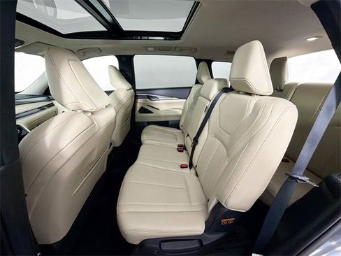 Used 2023 INFINITI QX60 Luxe image 22