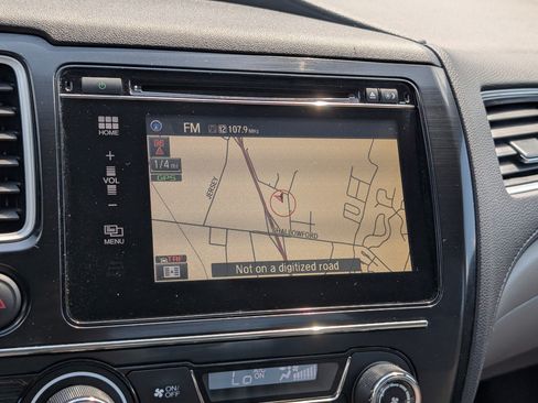 Used 2014 Honda Civic EX-L image 18