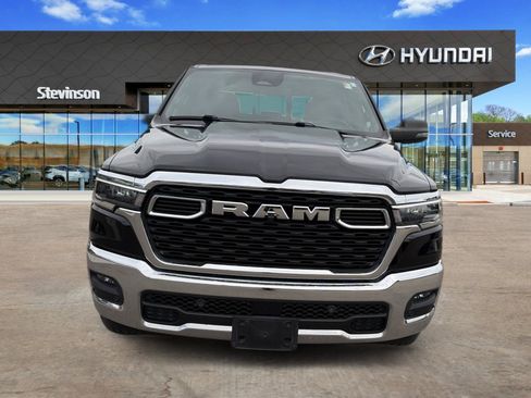 Used 2025 RAM 1500 Big Horn AWD/4WD image 2