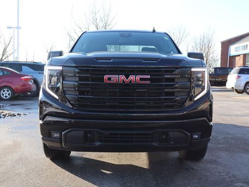 Used 2023 GMC Sierra 1500 Elevation image 7