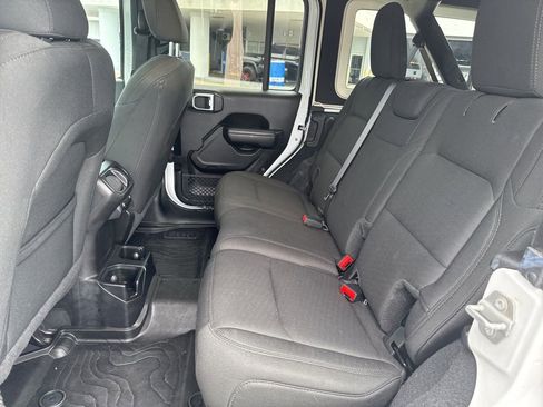 Certified 2020 Jeep Wrangler Unlimited Sport image 8