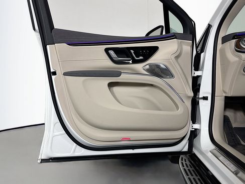 Certified 2023 Mercedes-Benz EQS 450+ 4MATIC SUV image 20