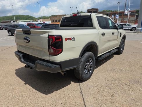 New 2025 Ford Ranger XLT w/ Equipment Group 301A High AWD/4WD image 7
