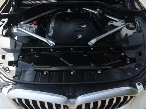 Used 2025 BMW X5 xDrive40i image 26