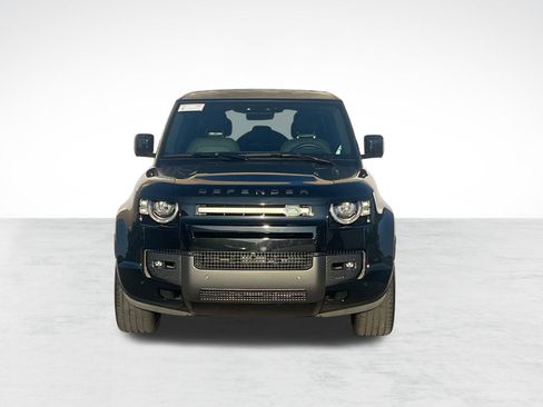 Used 2025 Land Rover Defender 110 V8 image 6