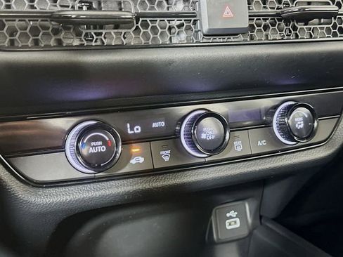 Used 2023 Honda HR-V LX image 23