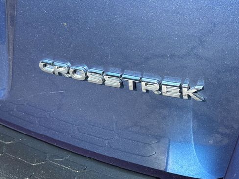 Used 2018 Subaru Crosstrek 2.0i Limited image 12