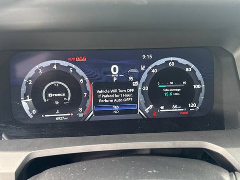 Used 2024 Toyota Tacoma TRD Off-Road AWD/4WD image 18