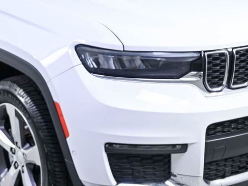 Used 2021 Jeep Grand Cherokee L Limited w/ Luxury Tech Group II AWD/4WD image 37