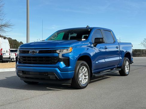 Used 2024 Chevrolet Silverado 1500 RST image 1