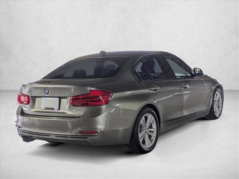 Used 2016 BMW 328i Sedan RWD image 5