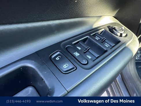 Used 2019 Jeep Renegade Altitude w/ Quick Order Package 2XM image 23