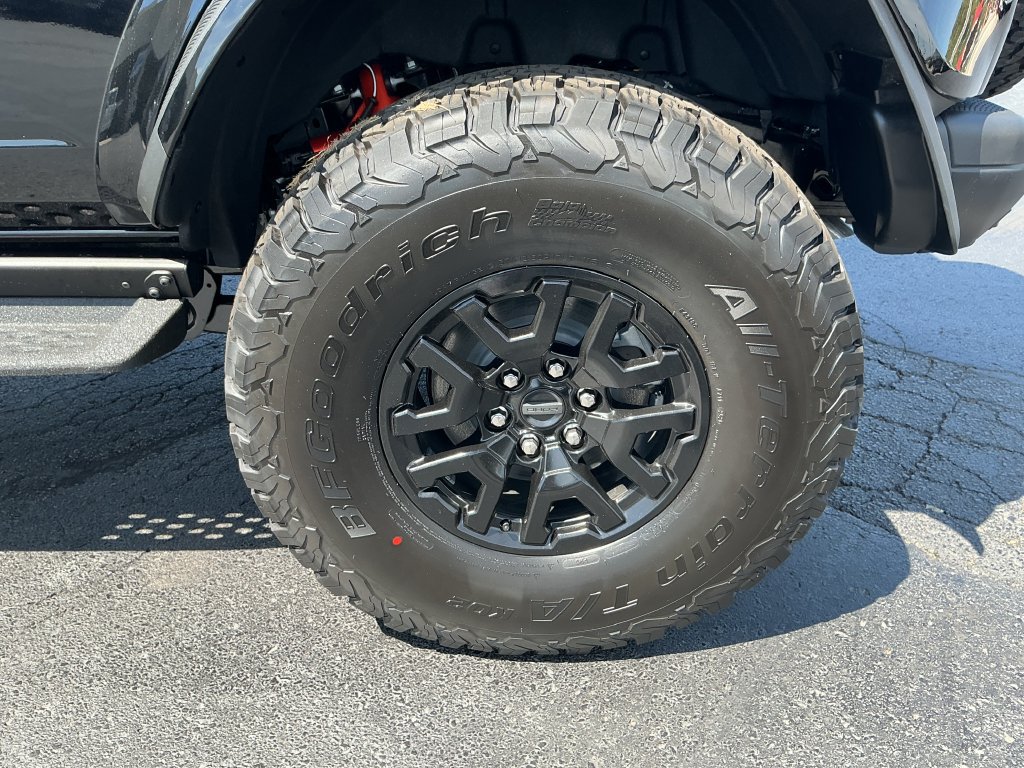New 2026 Ford Bronco Raptor w/ Interior Carbon Fiber Pack AWD/4WD image 10