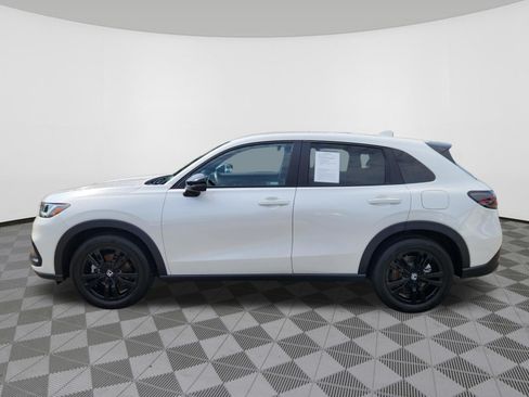 Certified 2026 Honda HR-V Sport image 5