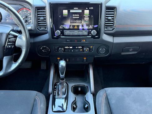 Used 2024 Nissan Frontier PRO-4X w/ Pro Convenience Package AWD/4WD image 20
