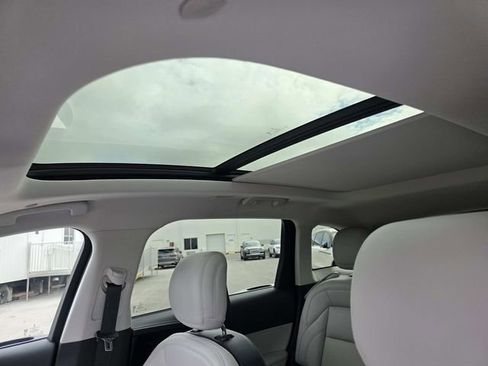 New 2026 Lincoln Nautilus Premier w/ Equipment Group 102A image 9